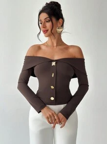 Firerie 女士优雅情人节露肩不对称金属纽扣上衣，不对称纽扣露肩长袖衬衫，适合商务聚会、时尚通勤、海滩度假、复古风格、乡村音乐会着装、办公室着装、通勤、返校季、日常穿着。 - 咖啡棕 - 查看 4