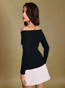 Poéselle Áo len hở vai trang trí hoa 3D Black Clash thanh lịch cho nữ, Áo trễ vai, Quần áo ngày lễ tình nhân cho nữ, Đơn giản và phong cách, Thích hợp để mặc hàng ngày, Thanh lịch và tinh tế, Thời trang dễ mặc, FW25 - màu đen - Xem 2