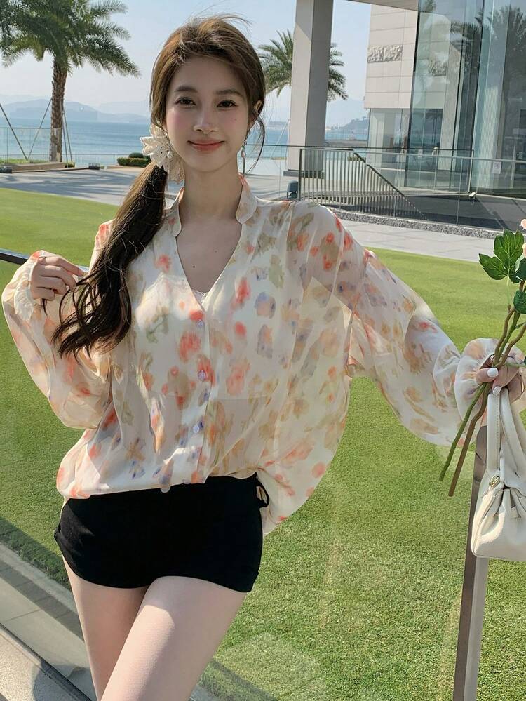 Women's Floral Print Loose V-Neck Chiffon Elegant Vacation Blouse For Summer Long Sleeve Top Boho