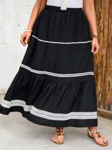 SHEIN LUNE Plus Size Women Floral Lace Patchwork Loose A-Line Hem Long Skirt, Versatile For Spring And Summer - Black - View 5