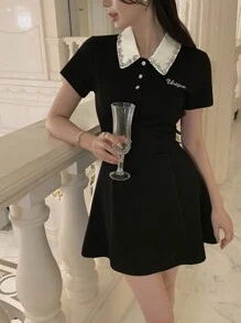 DAZY 女式法式高端彼得潘领 Polo 衫，短袖束腰小黑迷你连衣裙 - 黑色 - 查看 1