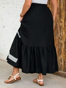 SHEIN LUNE Plus Size Women Floral Lace Patchwork Loose A-Line Hem Long Skirt, Versatile For Spring And Summer - Black - View 2