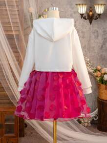 Tween Girls Heart Print Short Long Sleeve Sweatshirt And Puffy Heart Skirt Set, A Charming And Childrenswear Combination. It Is Suitable Not Only For Special Occasions But Also For Everyday Wear. Wearing This Set, Little Girls Can Showcase Their Sweetness And Cuteness, Becoming The Focus Of Attention.