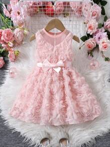 女婴粉色 3D 花卉拼布无袖 V 领蝴蝶结装饰网眼长裙，适合外出或生日，优雅