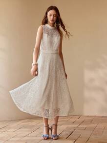 MOTF VÁY REN KHÔNG TAY CÓ KHÓA KÉO Ở SAU - trắng - Xem 6