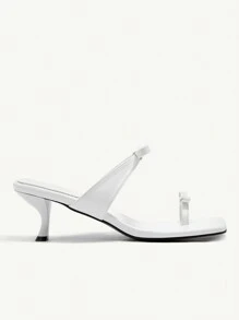 CUCCOO CHICEST 女士蝴蝶结丁字裤绑带方头低跟细跟优雅简约休闲度假风格白色高跟凉鞋适合派对、沙滩、社交聚会