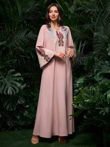 Al Najma 优雅女士花卉刺绣宽松阿拉伯风格连衣裙，朴素的卡夫坦 - 粉色 - 查看 6