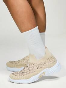 JNSQ 1 Pair All-Season Fashion Casual All-Match Versatile Soft Bottom Breathable Slip-On Sneakers - Apricot - View 2