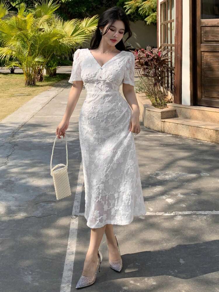 Vestido de dama de honor elegante de longitud media con cuello en V, manga abullonada y estampado floral intarsia