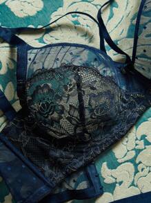 PinupPomp طقم ملابس داخلية كبيرة الحجم نمط بقع كبيرة منقطة مطرزة بالدانتيل الذهبي بطراز قديم - أزرق بحري - مشاهدة 3