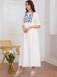 Al Najma 阿拉伯风格简约休闲短袖套装，时尚日常穿着 - 白色 - 查看 4