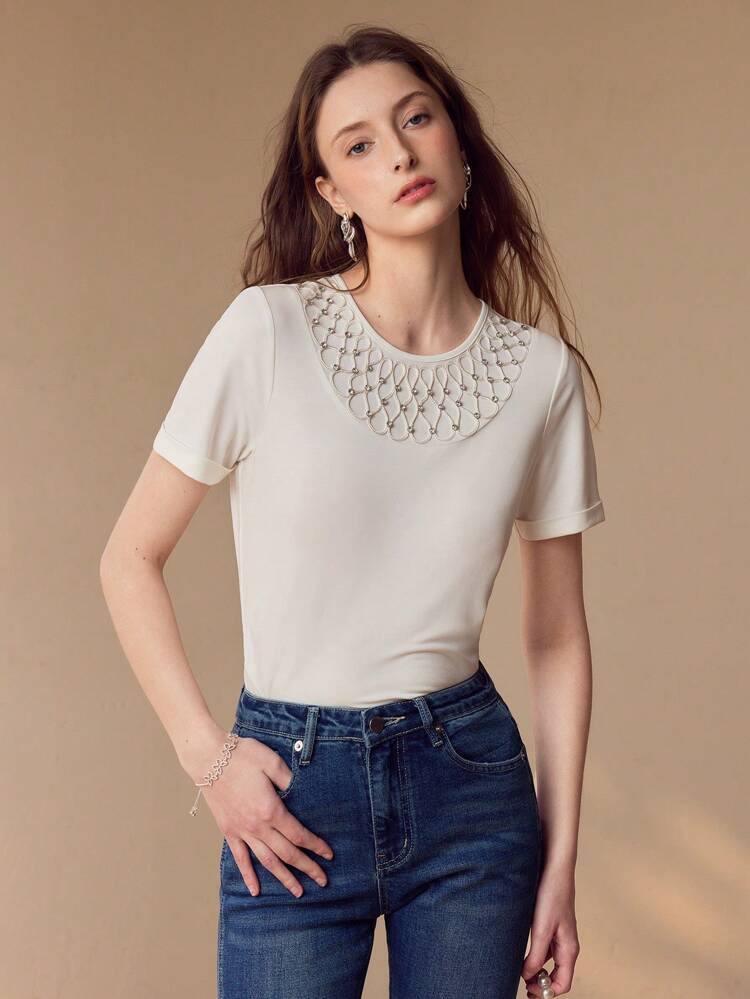 RHINESTONE DETAIL RUCHED SIDE T-SHIRT