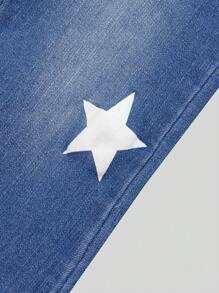 SHEIN 青少年女孩休闲星星印花圆领上衣和喇叭牛仔裤两件套服装 - 中等水洗藍 - 查看 3
