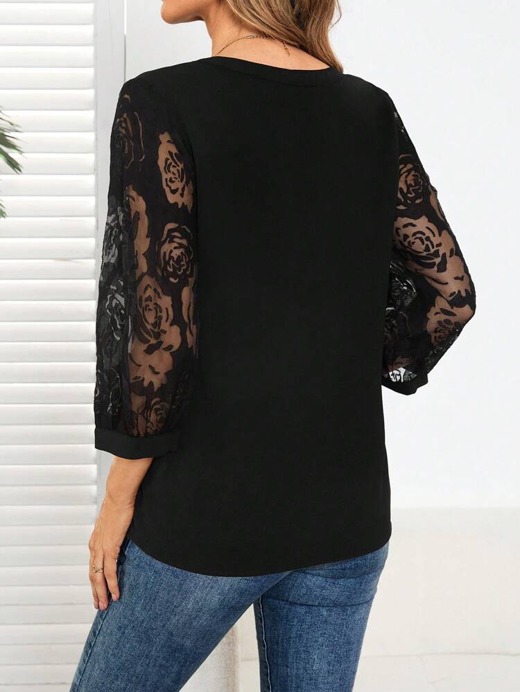 Women Floral Patchwork Lace Cuff V-Neck 3/4 Sleeve Blouse