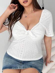 SHEIN EZwear 大码纯色心形领短袖结饰设计休闲上衣，日常穿着 - 白色 - 查看 1