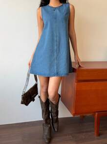 SHEIN ICON Vestido vaquero mini con corte holgado y sin mangas para mujer, azul, adecuado para verano / atuendos de verano / ropa de verano, primavera / atuendos de primavera para mujer, vacaciones, atuendos de vacaciones para mujer / vacaciones, primavera y verano mujeres románticas/baile de graduación/formal/cumpleaños/ropa de los 90/casual de negocios para mujer/elegante/vestir occidental/salir/moda/casual/ropa y2k/club/oficina/cóctel/vintage/ajustado/trajes de rave del festival/divertido/elegante/dinero viejo/ropa de calle/atuendos de vacaciones/atuendo de concierto de country/ropa de trabajo/modesto/vacaciones de primavera/atuendos de despedida de soltera/concierto/chica mala/básico/graduación/sin mangas/vestido de corte A/azul/vaquero