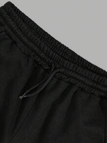 RueChic 男士棉质字母印花抽绳常规款运动裤 - 黑色 - 查看 4