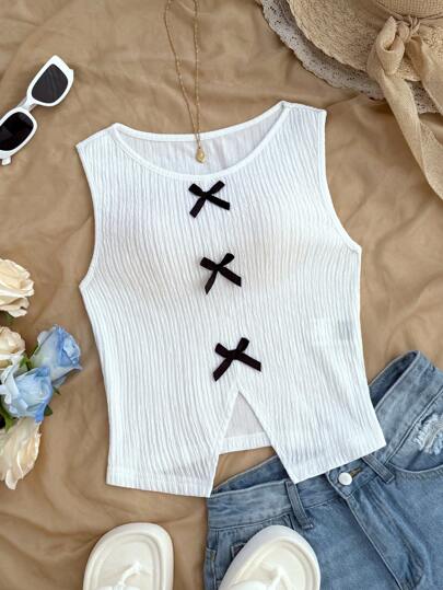 Soleia 女式可爱白色短款上衣，配黑色蝴蝶结细节和开衩下摆，夏季上衣