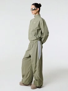 TypaGal Letter Embroidery High Neck Panelling Zip Through Long Sleeve Drop Shoulder Nylon Windbreaker Jacket - Green - View 3