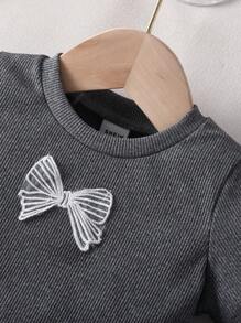 Baby Girl Casual Gray Round Neck Top + Gray Pants With Bowknot & Ruffle Decor 2Pcs Set, Summer