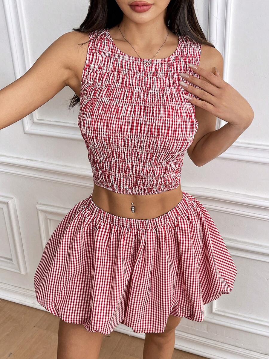 Chiquease Bộ 2 món áo hai dây kẻ caro và váy tutu mini cho nữ, phong cách tiệc tùng Bohemian thời trang đường phố dễ thương cho mùa xuân/hè - Đỏ - Xem 1