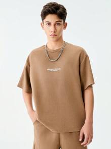 SHEIN 2pcs/Set American Hip Hop Style Clean Graphic Letter Print Teenager Short Sleeve T-Shirt + Casual Letter Print Sports Shorts, Suitable For Streetwear, Jogging, Skateboarding, Outdoor Activities