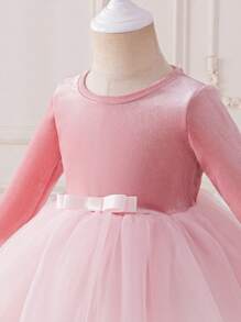 Glamorique Kids Christmas Party Wear Baby Girl Pink Velvet Ribbon Bow Mesh Layered Princess Dress For Piano Recital, Ballet, Stage, Middle East And Europe