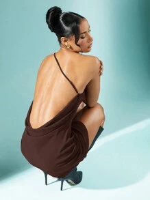 Hauture Solid Chiffon One Shoulder Draped Backless Mini Dress - Coffee Brown - View 5