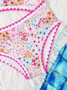 SHEIN Young Girl Cute Ditsy Floral One Piece Swimsuit - Multicolor - View 3