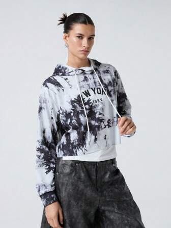 New York Graphic Tie-Dye Cropped Hoodie,Long Sleeve Tops Graduation,Back To School Outfits,Graduation,Teacher Outfits For Women,Back To School