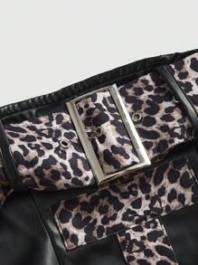 ROMWE J-Fashion 2 piezas Outfit estilo vaquero Mujer Y2K callejero con top tubo y falda mini con parches de leopardo y cruz