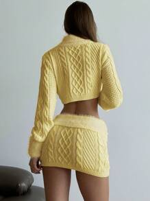 Aloruh Y2K 短款毛绒拼布白色迷你裙，适合年轻女性