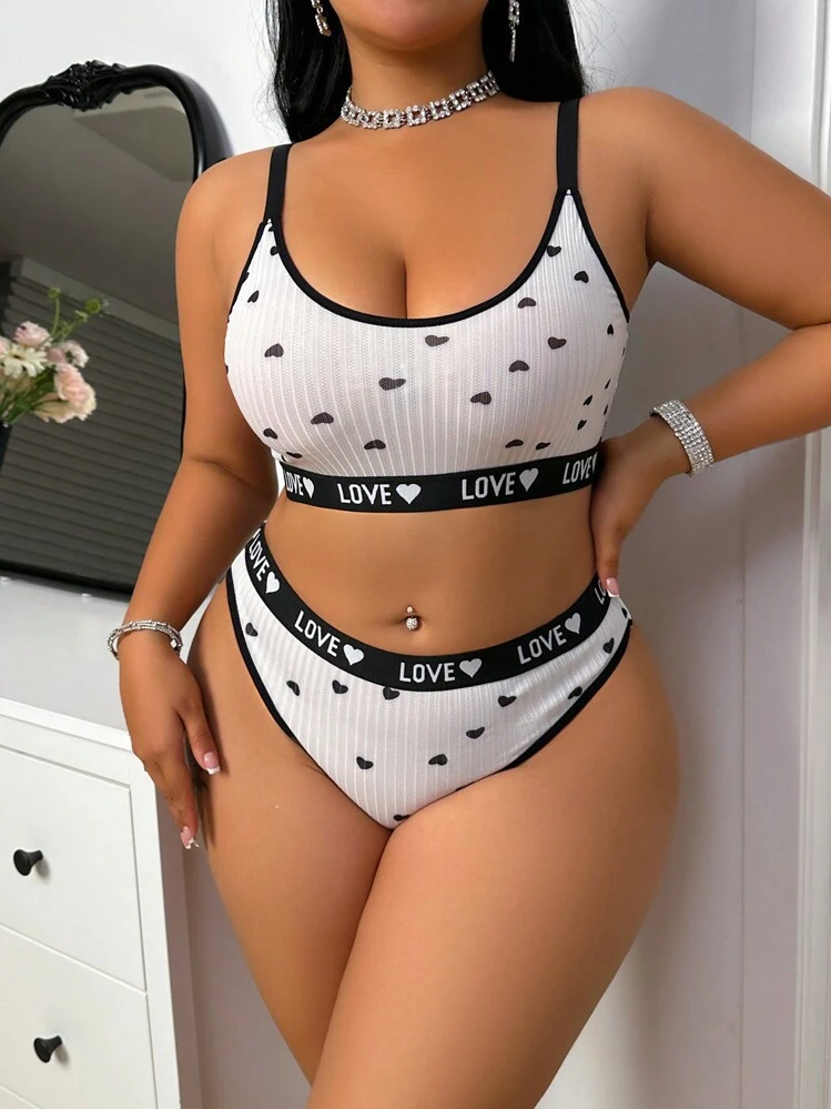 Plus Size Women Letter & Heart Pattern Casual Lingerie Set - Black and White - View 1