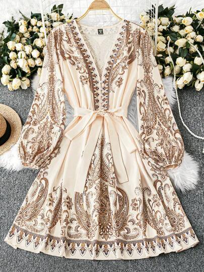 DreamSkyne Vestido con estampado de talle y manga farol de línea A, escote en V, para mujeres de talla grande