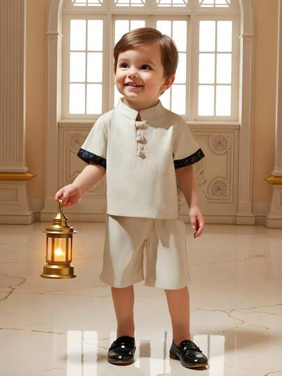 2pcs/Set Baby Boy Apricot Color Printed Mandarin Collar Top And Shorts Set, Soft And Comfortable Fabric, Suitable For Daily Wear, Vacation, School, Gatherings, Spring/Summer