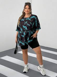 SHEIN CURVE+ Camiseta de manga corta con hombros caídos y teñido anudado de talla grande (teñido anudado aleatorio)