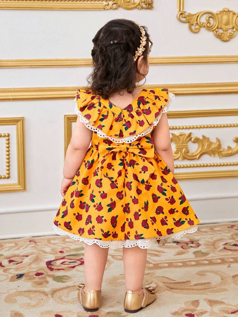 SHEIN 女婴夏季可爱碎花图案连衣裙 - 黃色 - 查看 1