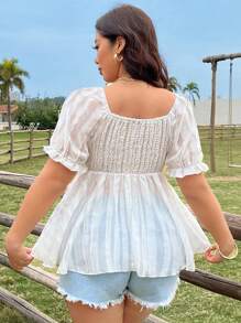 Sunnyshic Blusa de manga corta con cuello corazón, pliegues en la espalda, moño en la parte delantera y silueta de burbuja para tallas grandes