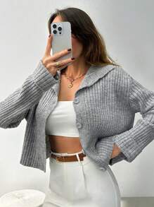 EURMUSE 罗纹纽扣针织开衫：具有柔软的罗纹质地、高领、现代短款廓形、实用的纽扣开合和宽袖口长袖，采用永恒的灰色色调，非常适合休闲时尚和百搭的分层搭配