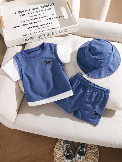 SHEIN Conjunto de 3 piezas para bebé/niño pequeño: Top de manga corta de punto de gofre 2 en 1, shorts y gorro, diseño elegante adecuado para uso casual al aire libre, escuela, vacaciones, ocio familiar, deportes y reuniones