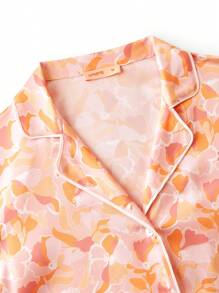 LUVLETTE Conjunto de pijama de satén sedoso con estampado floral, blusa con botones y pantalones con bolsillos, conjunto de lencería para mujer