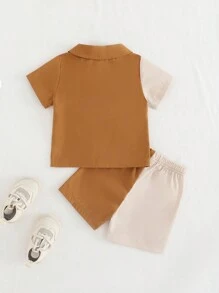 男婴 2 件套服装 - 不对称撞色米色和卡其色纽扣衬衫 + 同色撞色裤子，舒适材质适合户外穿着 - 彩色 - 查看 9