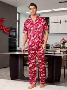 بيجاما رجالية خفيفة الوزن، طقم سترة قصيرة الأكمام مفتوحة أمامها مطبوع عليها حروف باللون الأحمر قماش شرير كهدية عيد الحب للرجال