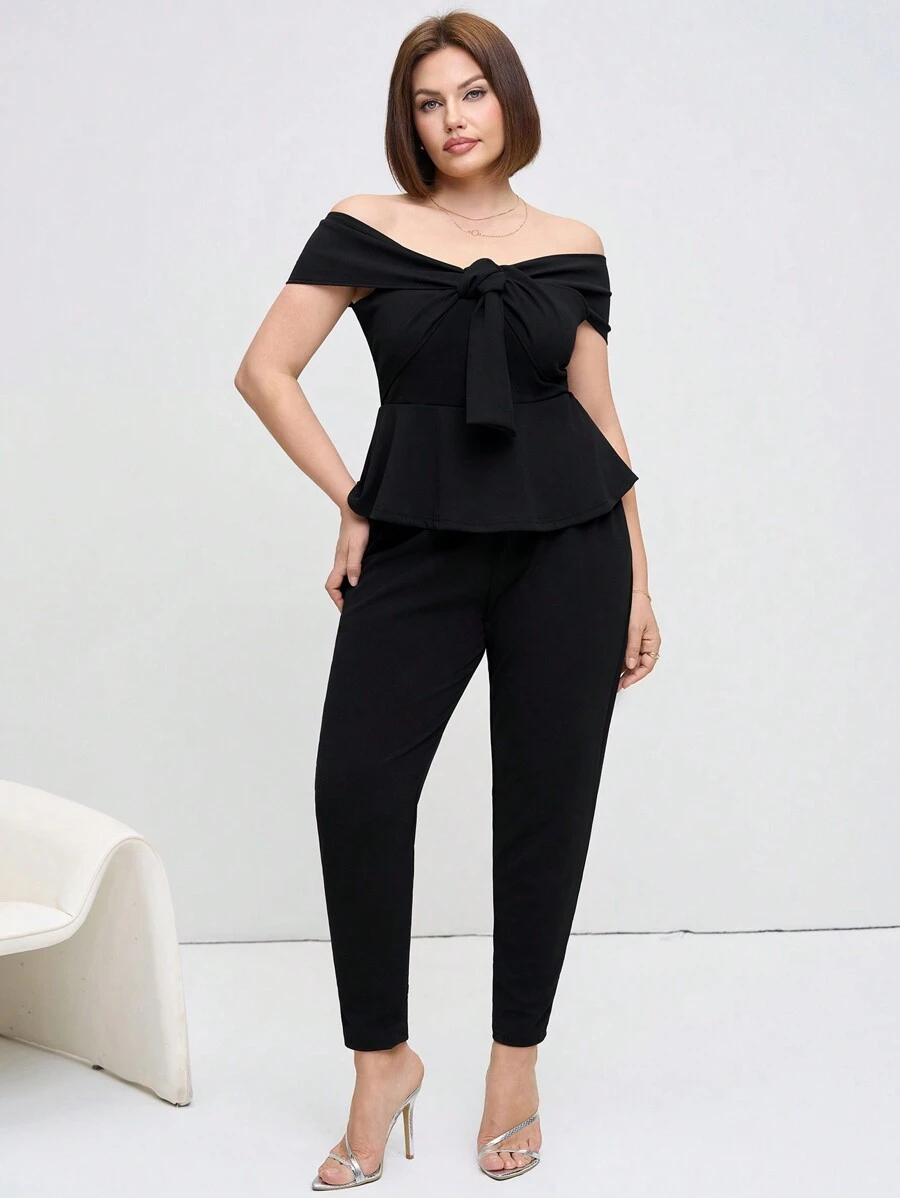 SHEIN Clasi Plus Size 2 Pieces Set, Solid Color Short Sleeve Top And Pants, Minimalist Fashion Casual Everyday Wear