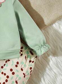 SHEIN Baby Girl Embroidered Ruffle Collar Long Sleeve Top & Digital Print Flare Pants 2 Pieces Outfit Set, Comfortable Fashionable Cute For Autumn/Winter