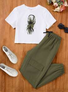 SHEIN 2 件青少年女孩白色针织蝴蝶印花 T 恤和腰带蝴蝶工装裤套装，适合居家、休闲、节日、午餐、音乐节、郊游、春夏 - 軍綠色 - 查看 1