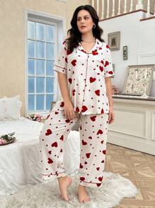 CottageSlumber Große Größen Pyjama-Set mit Herz-Muster und Kontrastbesatz, offene Vorderseite mit Kerb-Kragen