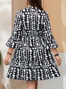 EMERY ROSE Vestido con cuello en V, mangas 3/4 acampanadas y estampado geométrico para mujer talla grande, para principios de primavera