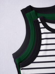 Chiquease Casual Versatile Minimalist Round Neck Fitted Tank Top - Dark Green - View 4