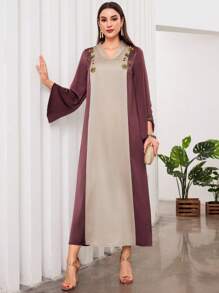 Al Najma Elegantes Farbblock Kleid im arabischen Stil mit Strass-Verzierung, dezent